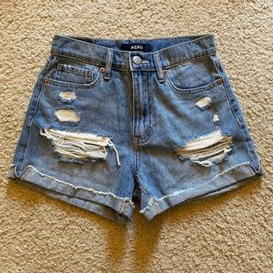 “High Rise Denim Mom Shorts”
